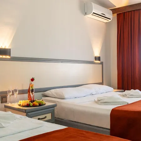 Oscar Seaside & Spa