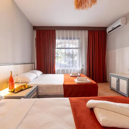 Oscar Seaside & Spa מלון בודרום