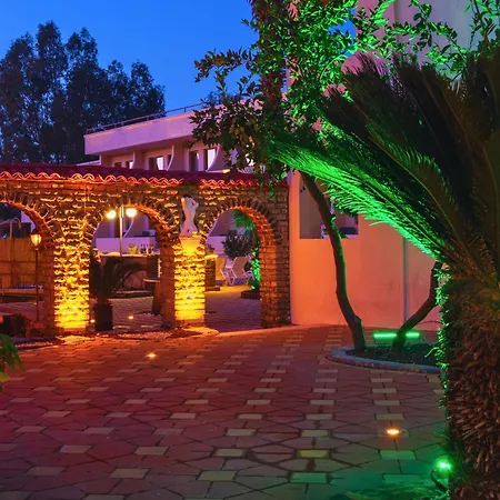 מלון Oscar Seaside & Spa בודרום