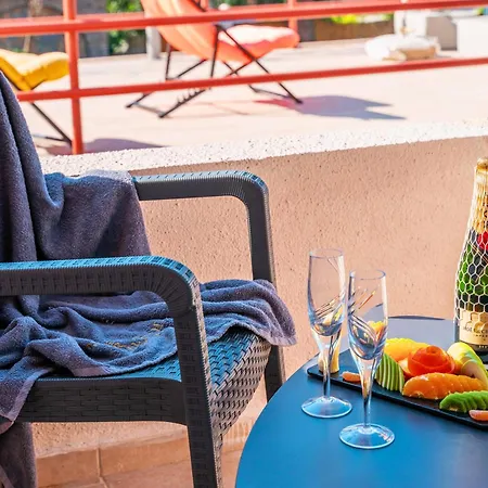 Oscar Seaside & Spa בודרום