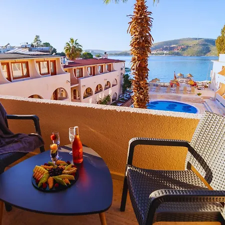 Hotell Oscar Seaside & Spa