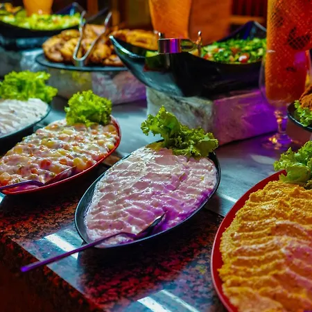 Oscar Seaside & Spa מלון