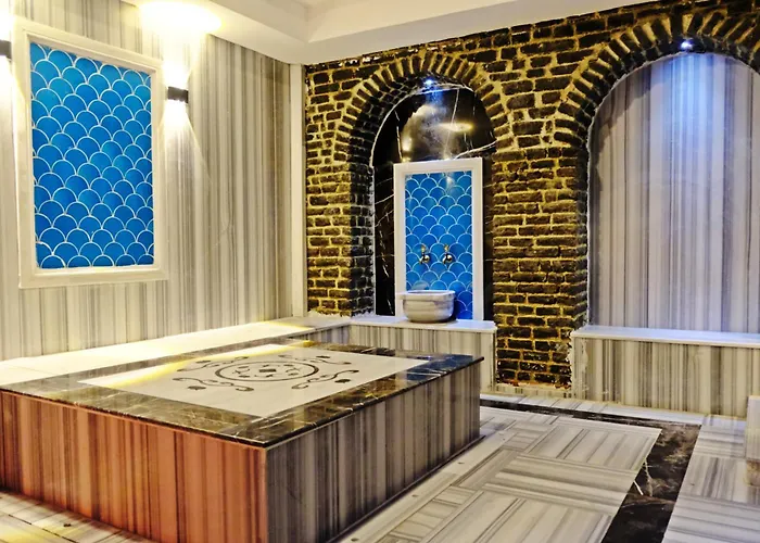 Oscar Seaside & Spa Hotel 4*